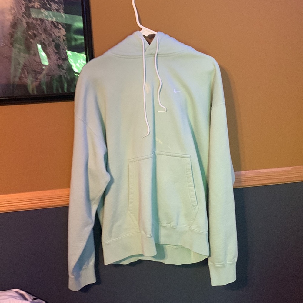 nikelab hoodie pistachio